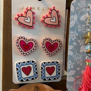 Heart Shaped Earrings Set